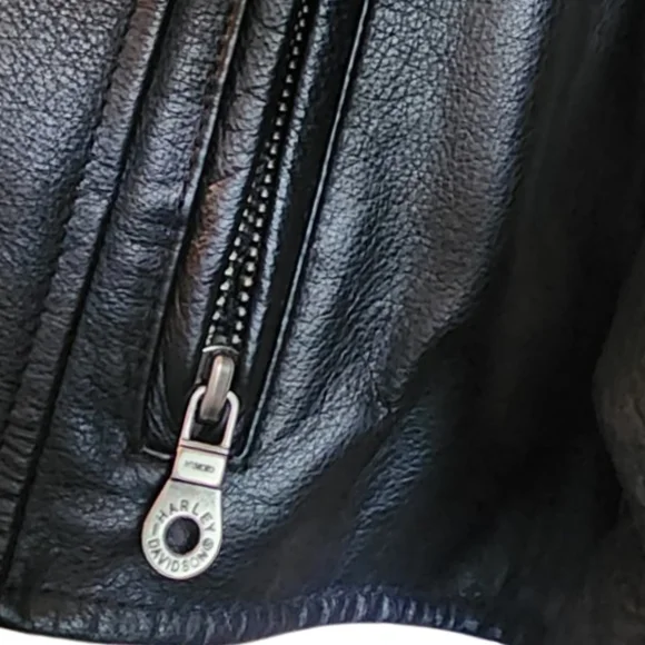 Harley-Davidson leather jacket - Picture 7 of 11